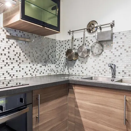 Superb - 2 Bdr 4 P - Pont De Grenelle *