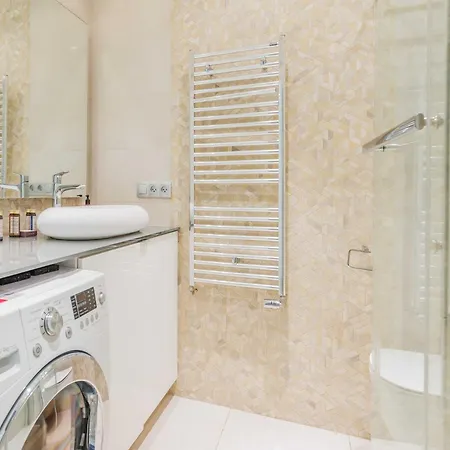 Superb - 2 Bdr 4 P - Pont De Grenelle